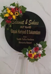 Papan Akrilik Ucapan Ulang Tahun Magetan