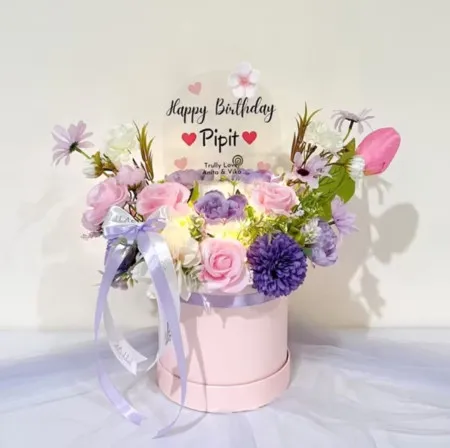 Bloom Box Akrilik Ucapan Ulang Tahun Magetan